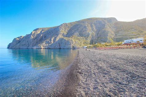 11 Best Santorini Beaches (2025 UPDATED)